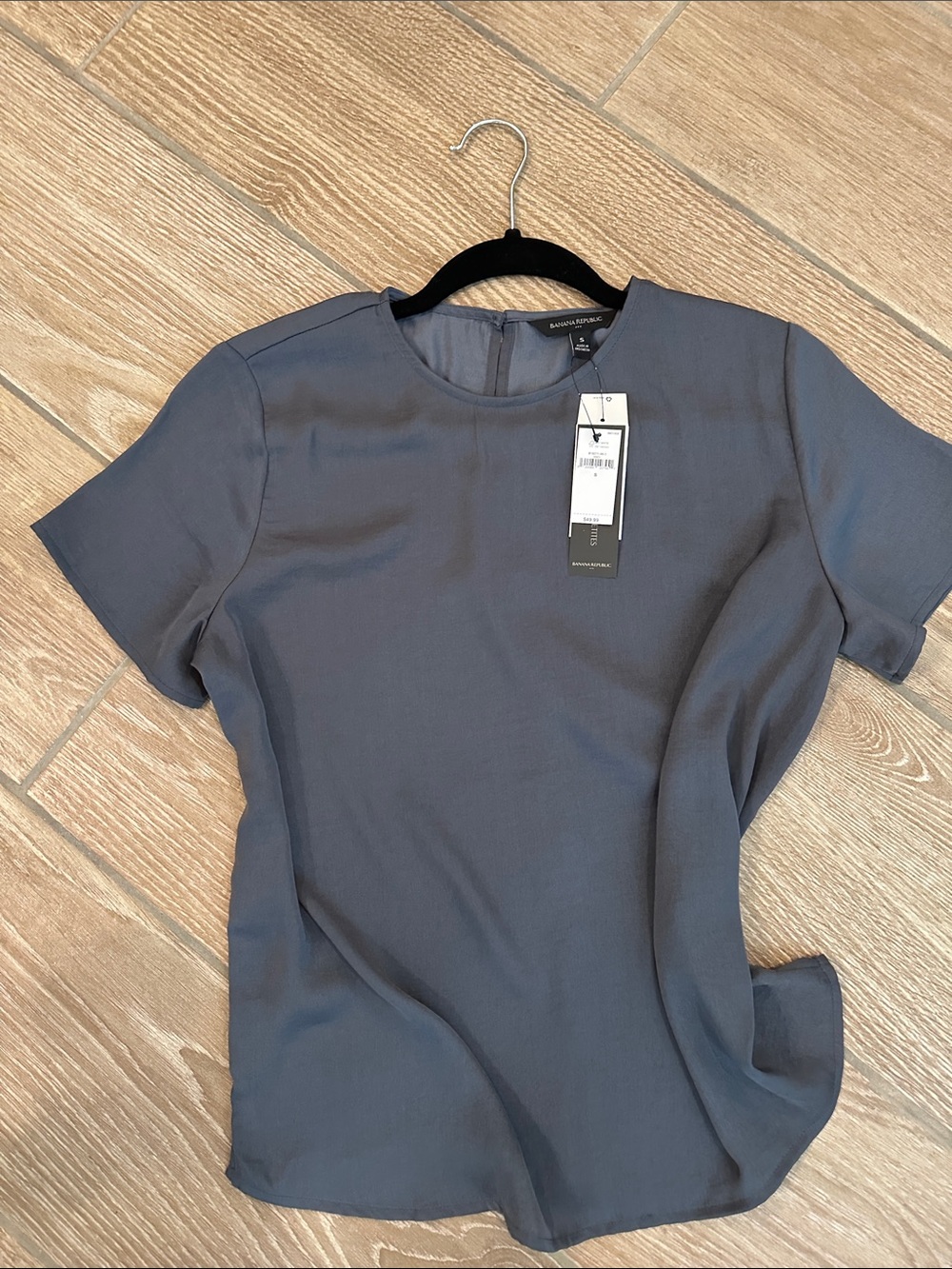 Banana Republic Short-Sleeve Crewneck Top in Slate Gray